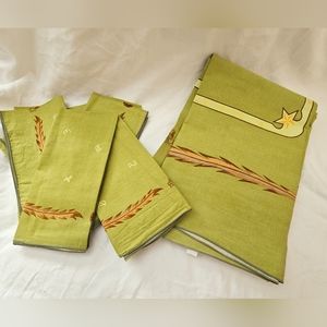 Western Tablecloth and 6 Napkins